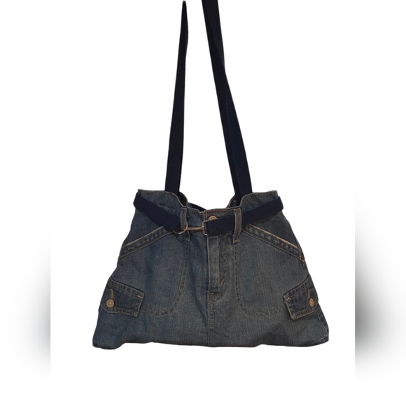 Handmade Upcycled Y2K Levi Strauss Denim Shoulder Bag with Butterfly Embroidery - Picture 2 of 11